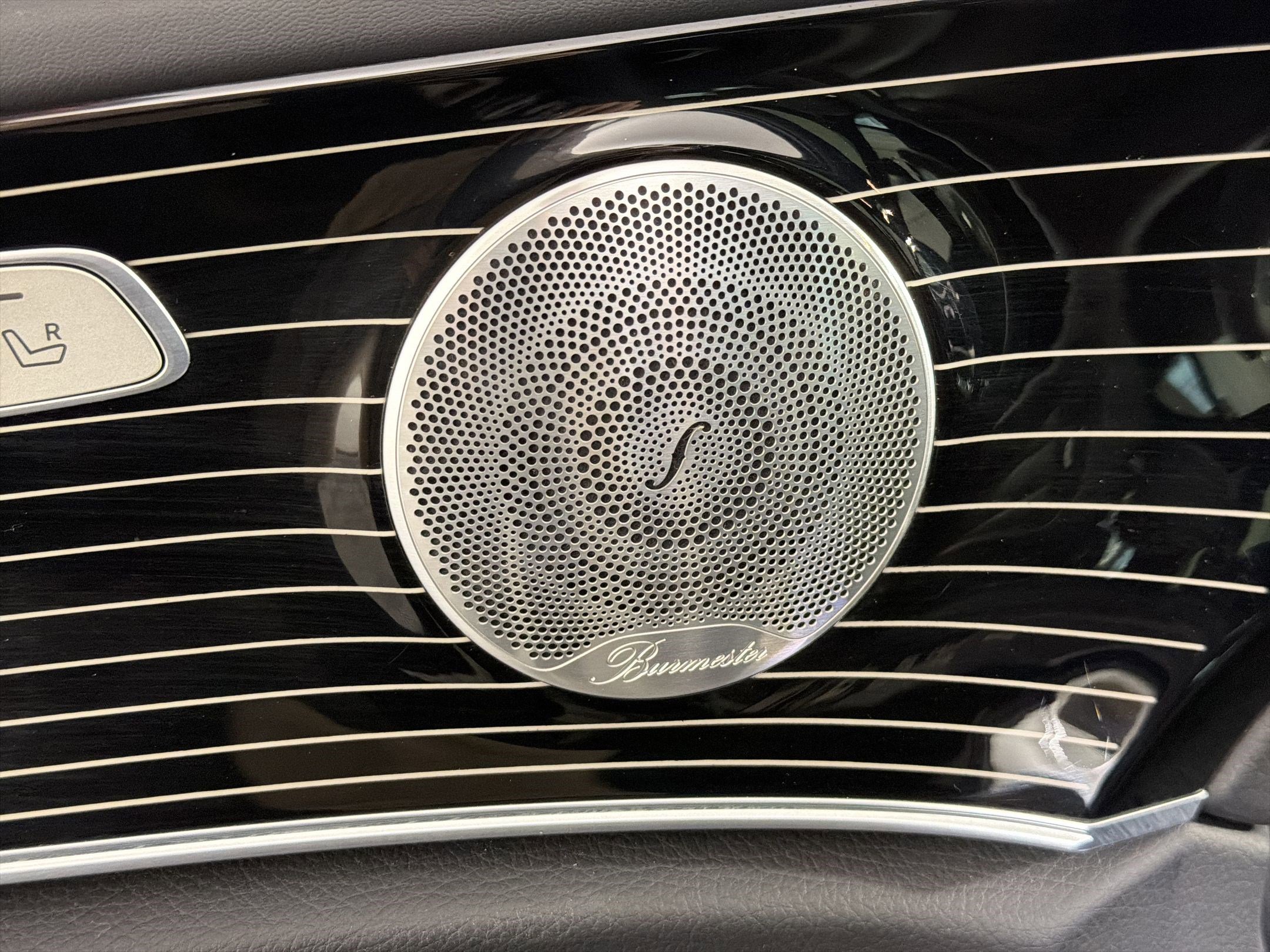 Used 2020 Mercedes-Benz E 63 AMG S image 23