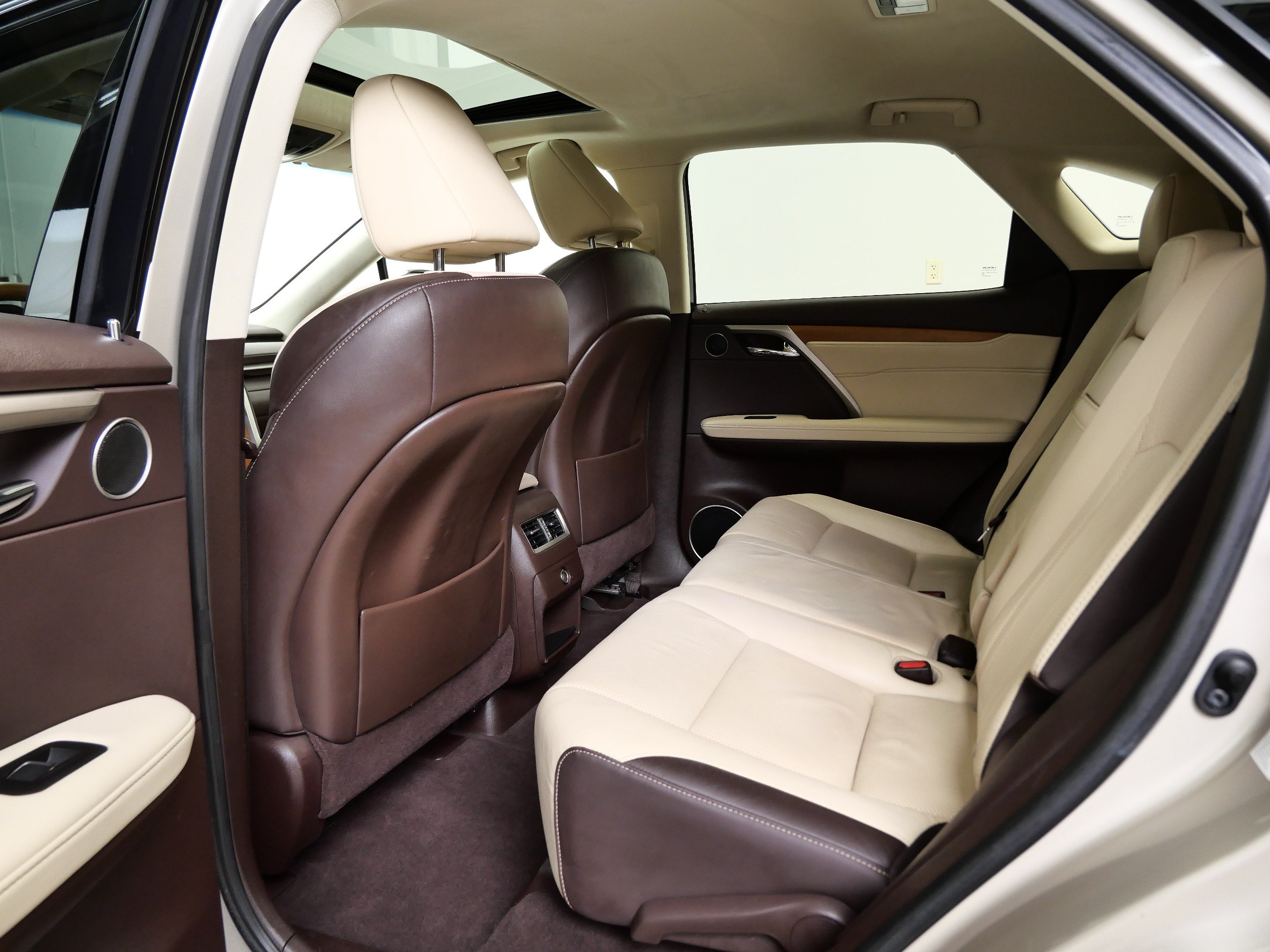 Used 2019 Lexus RX 350 AWD w/ Navigation Package image 14