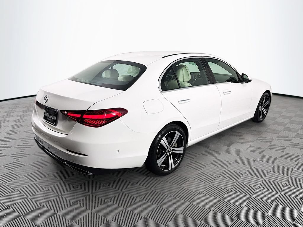 Used 2025 Mercedes-Benz C 300 Sedan image 7