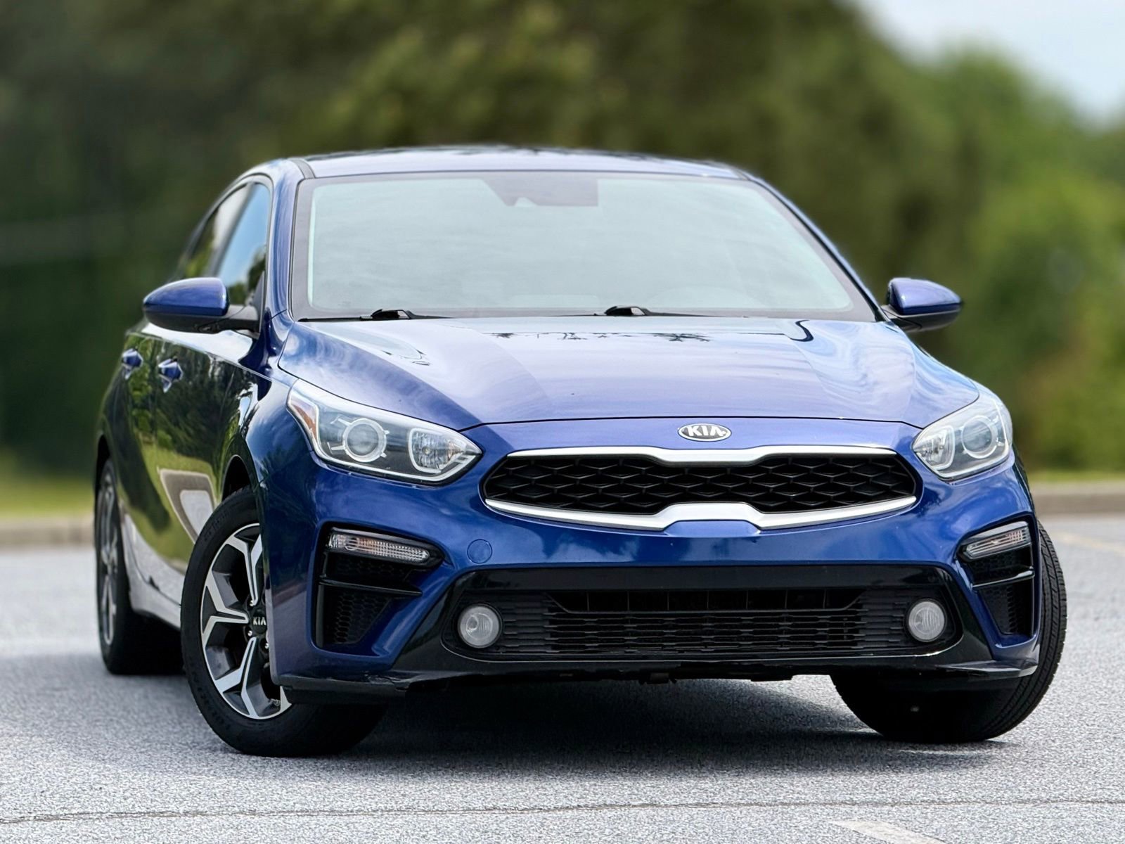 Used 2019 Kia Forte LXS FWD image 4