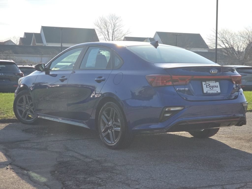 Used 2021 Kia Forte GT-Line w/ GT-Line Premium Package FWD image 2