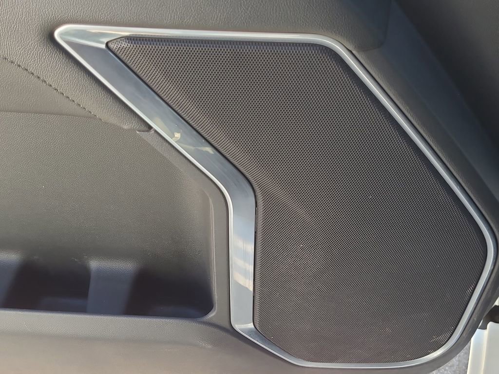 Certified 2025 Chevrolet Silverado 1500 LT AWD/4WD image 25