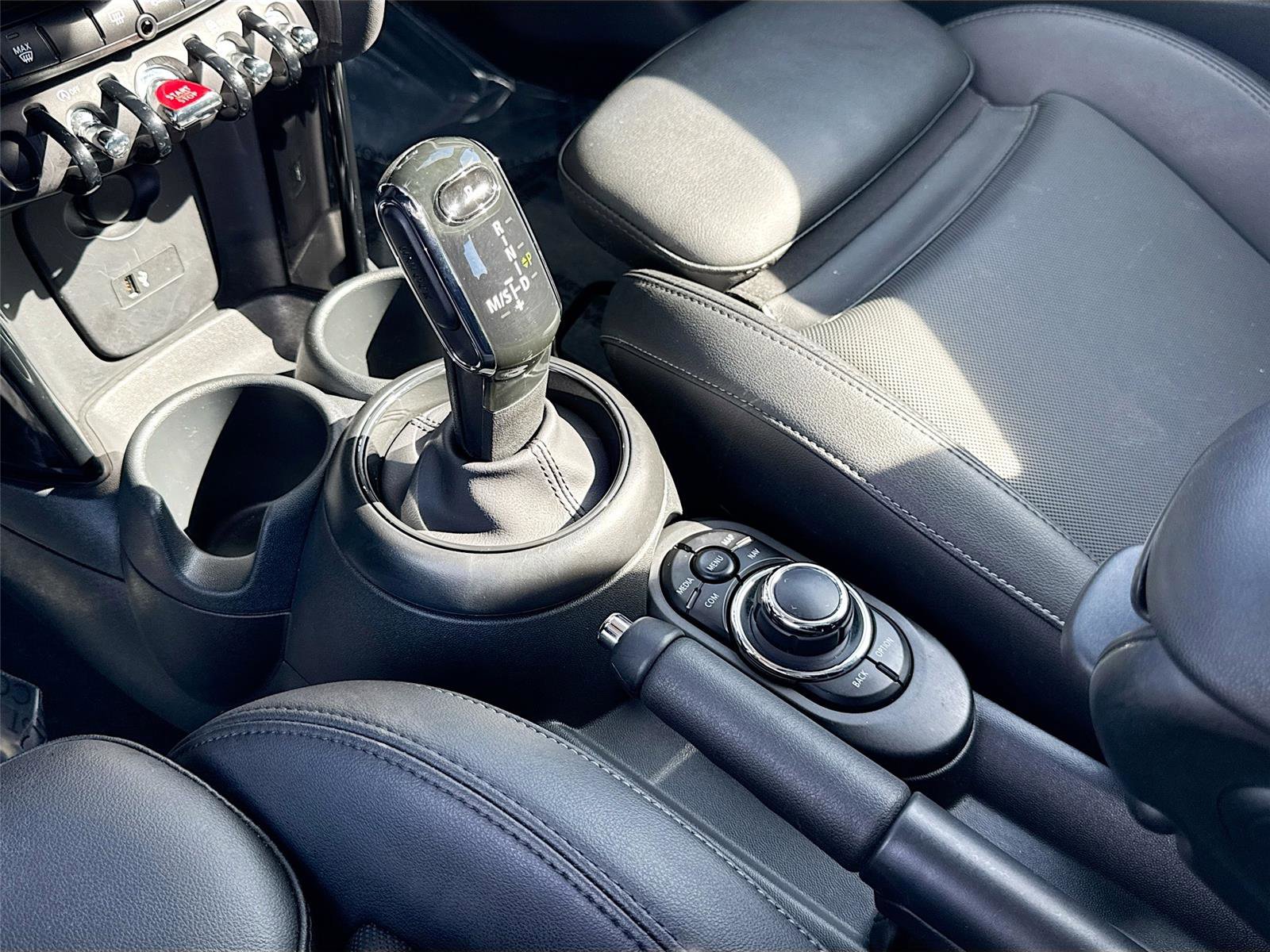 Used 2024 MINI Cooper S image 15