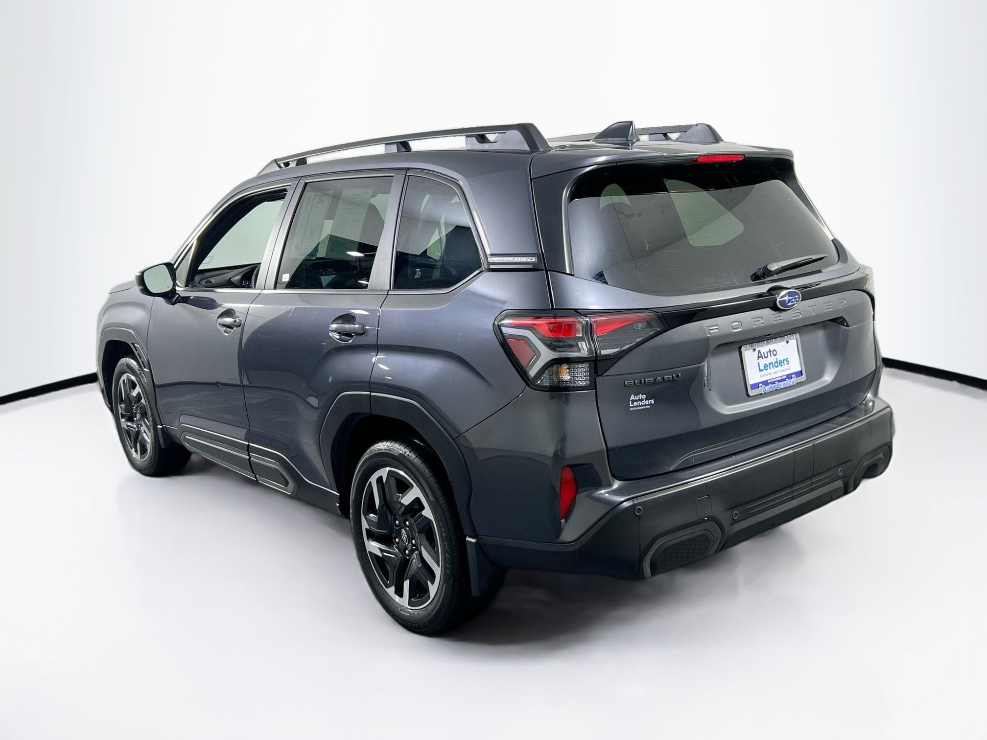 Used 2025 Subaru Forester Limited image 7