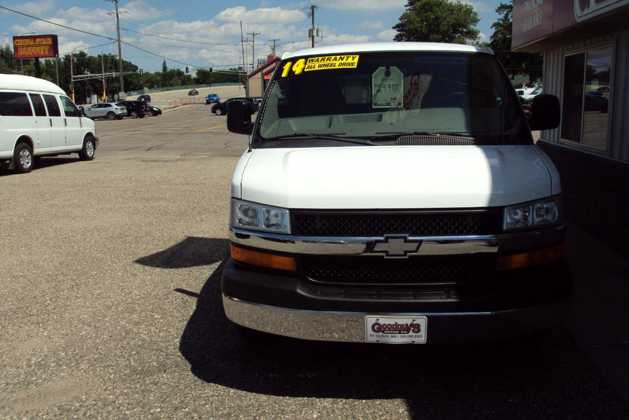 Used 2014 Chevrolet Express 1500 LT w/ LT Preferred Equipment Group image 3