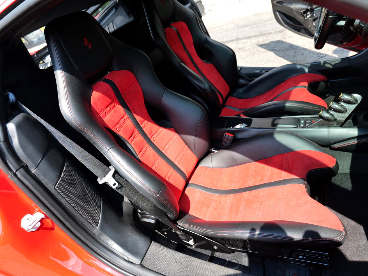 Used 2020 Ferrari 488 Pista Coupe image 41