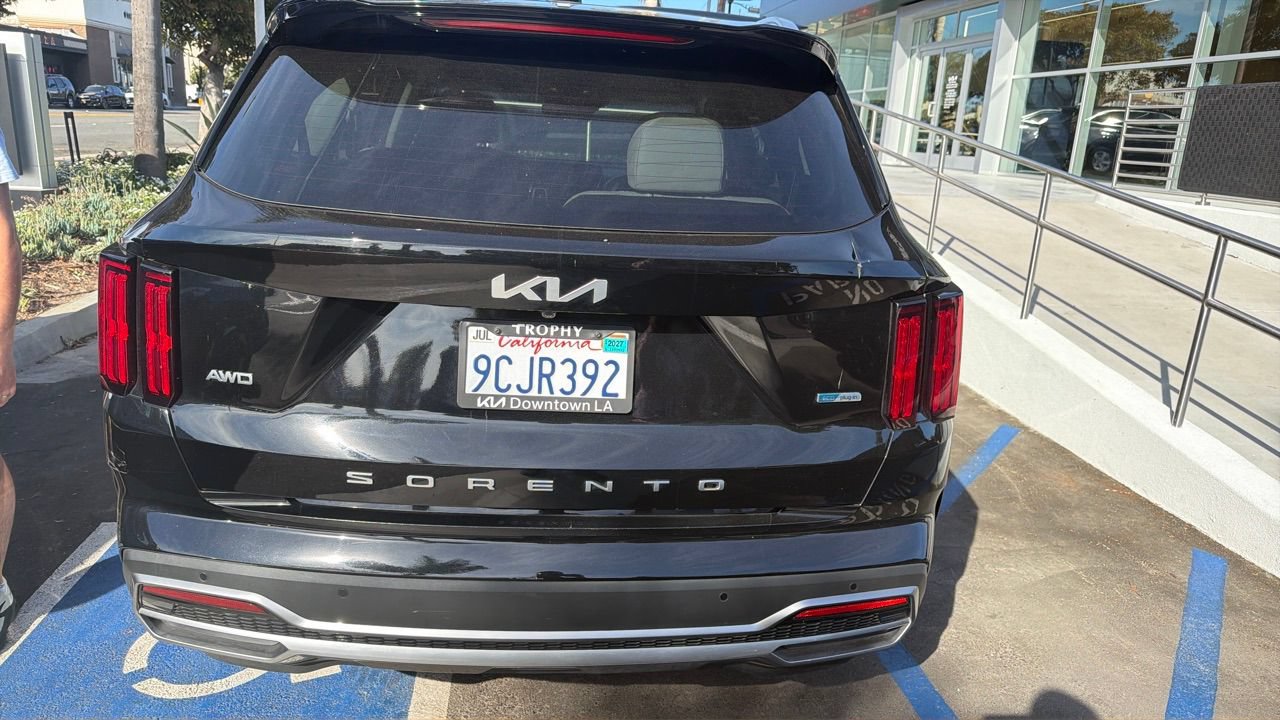 Certified 2022 Kia Sorento SX AWD/4WD image 4