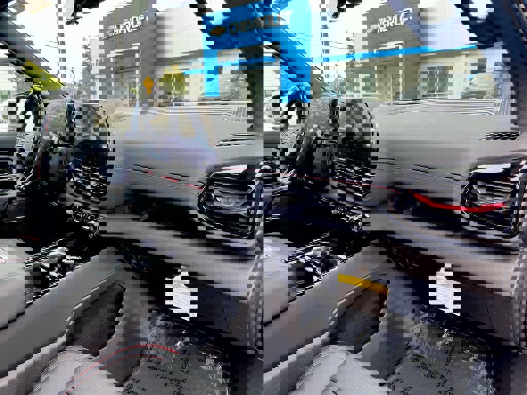 New 2024 Chevrolet Silverado EV RST image 21