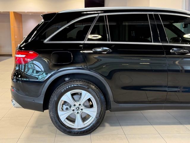 Used 2018 Mercedes-Benz GLC 300 4MATIC image 17