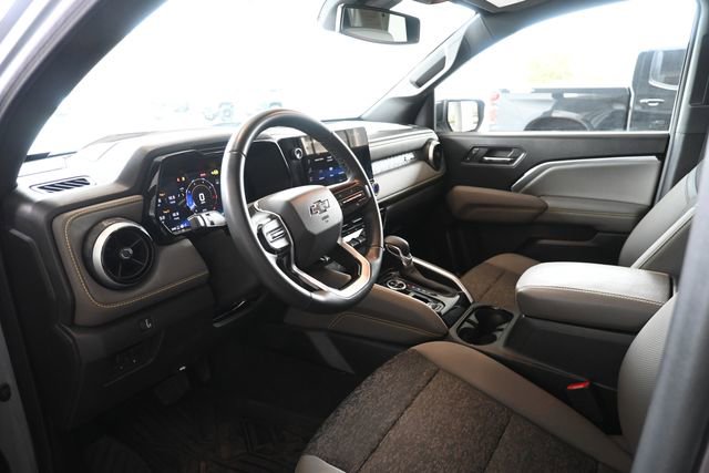 Used 2024 Chevrolet Colorado ZR2 w/ Technology Package image 9