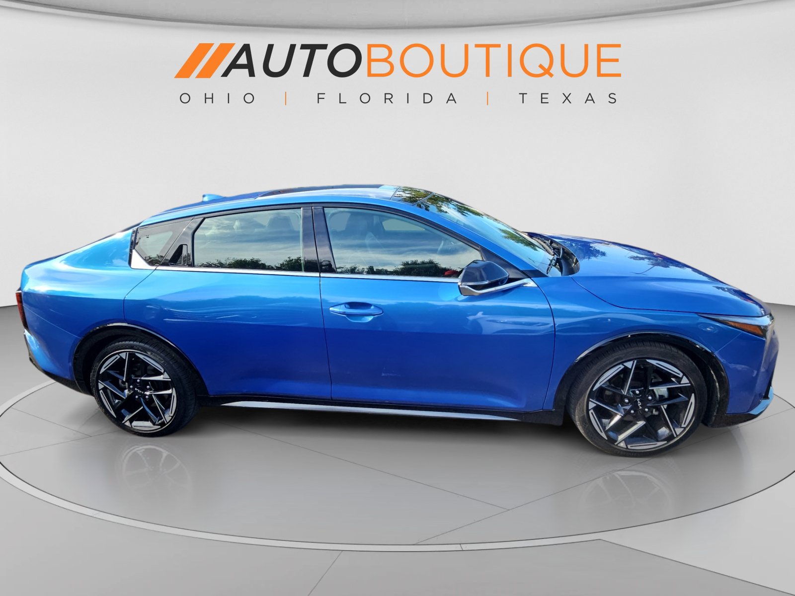 Used 2025 Kia K4 GT-Line w/ GT-Line Sunroof Package FWD image 6