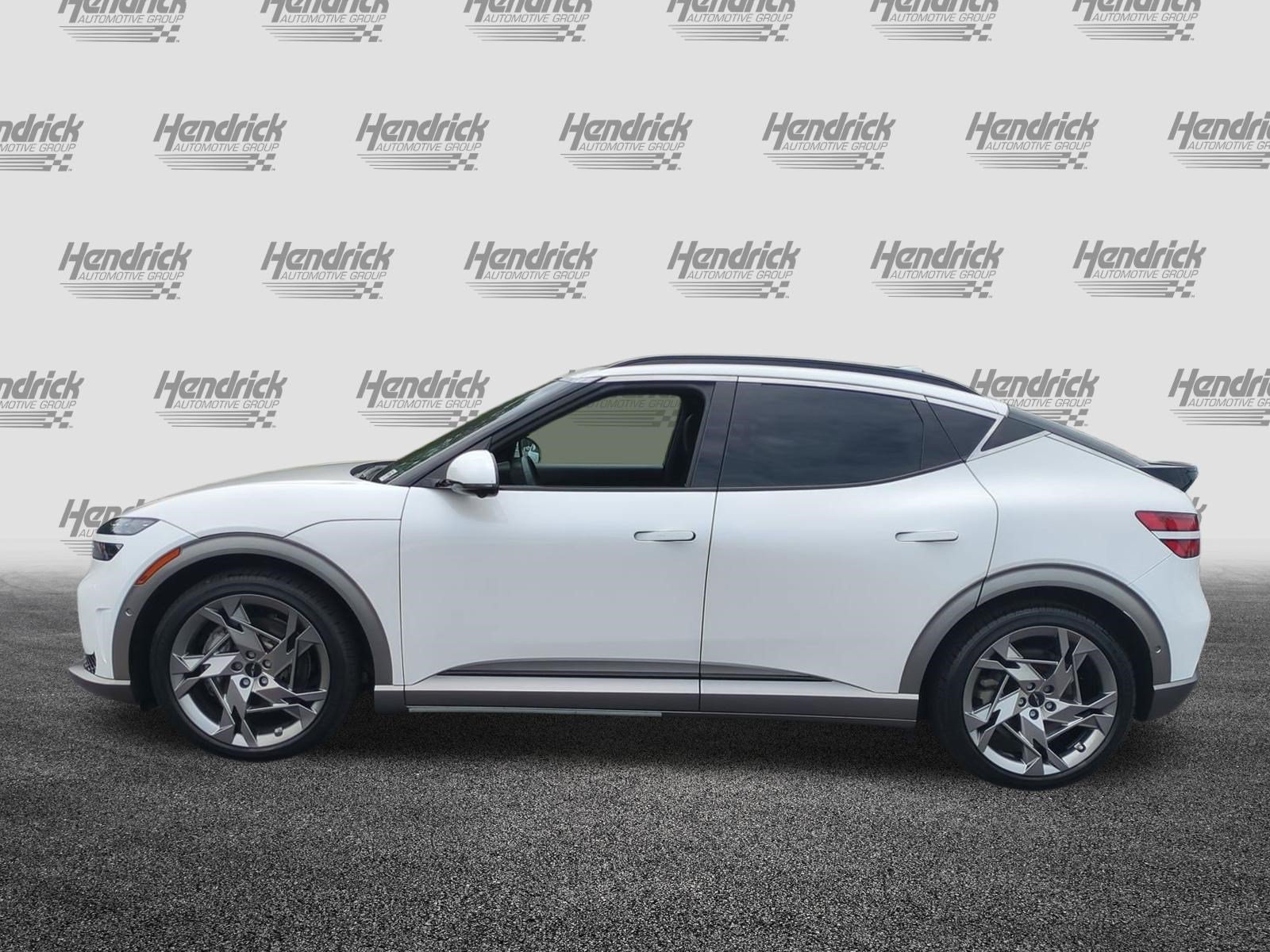 Used 2023 Genesis GV60 Performance AWD/4WD image 7