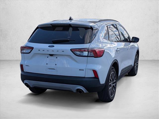 Used 2022 Ford Escape SEL w/ Technology Package image 3