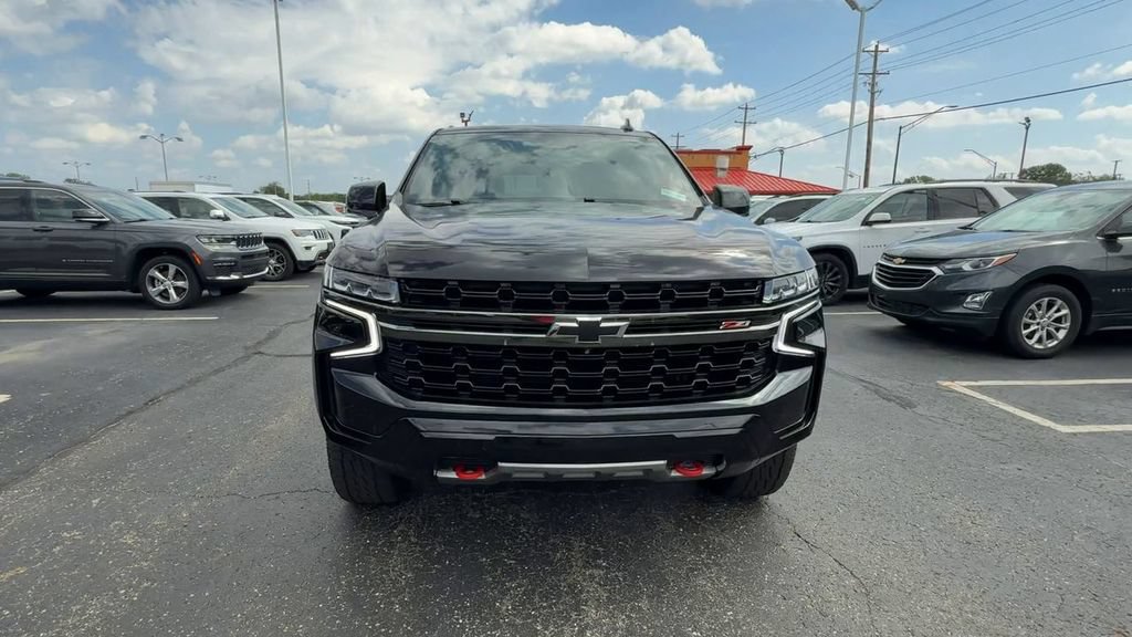 Used 2021 Chevrolet Tahoe Z71 w/ Z71 Signature Package AWD/4WD image 3