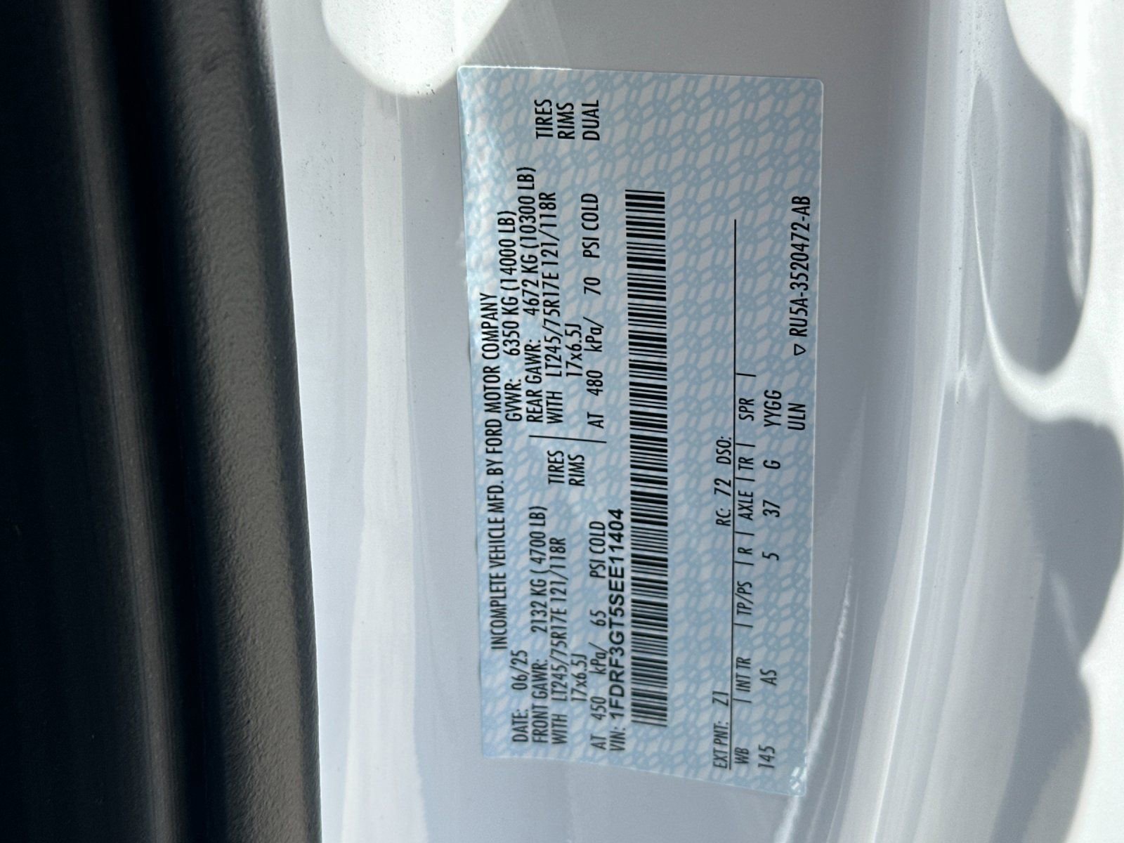 New 2025 Ford F350 XL w/ XL Chrome Package image 26