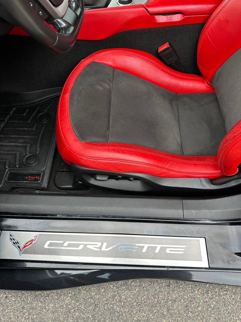 Used 2016 Chevrolet Corvette Stingray Coupe w/ 3LT Preferred Equipment Group RWD image 13