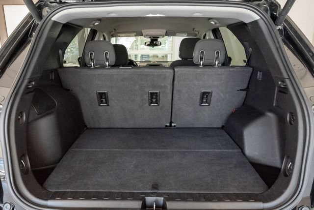 Used 2020 Chevrolet Equinox LT w/ Driver Convenience Package image 31