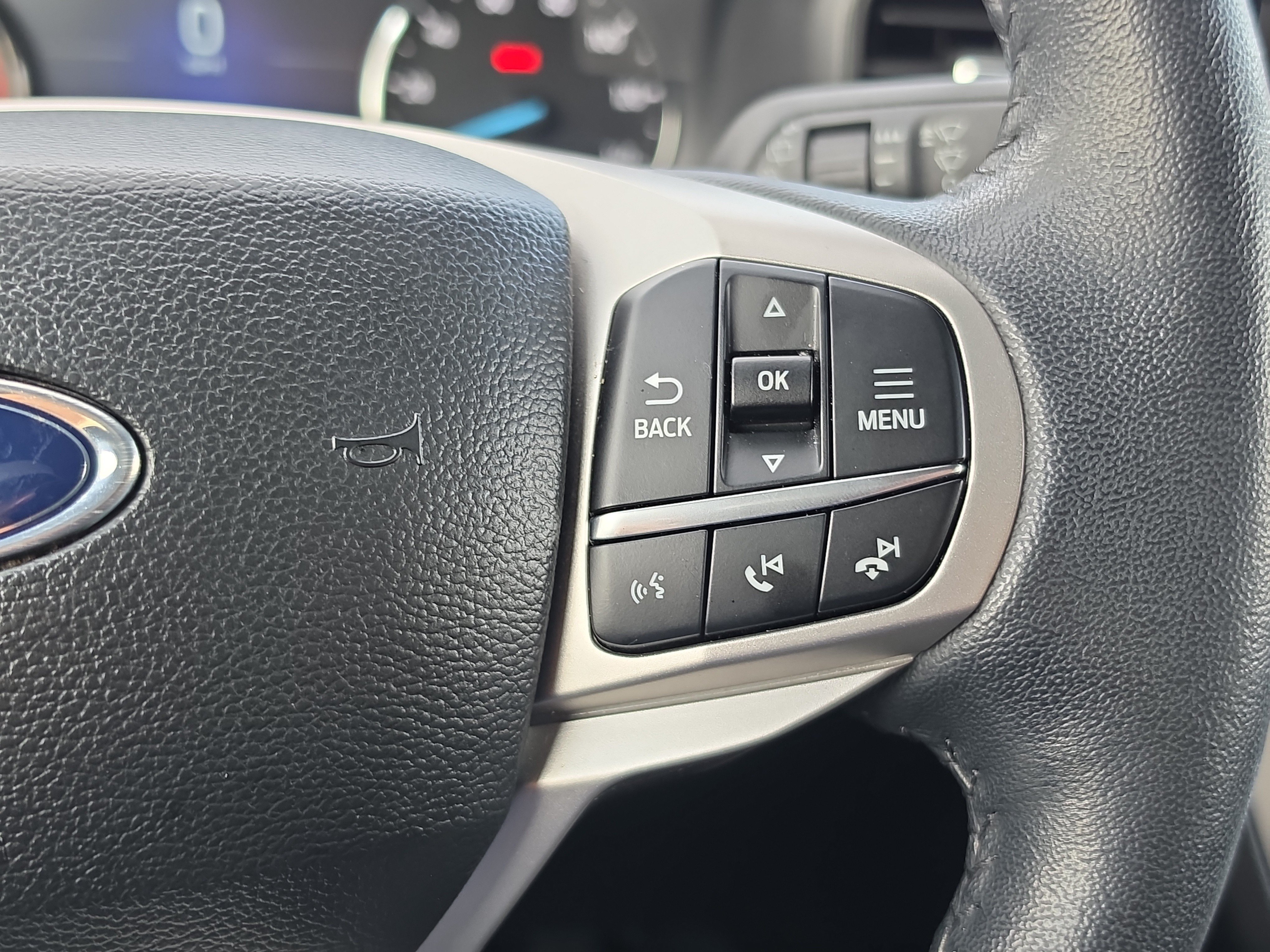 Used 2023 Ford Explorer XLT RWD image 22