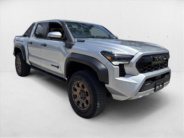 Used 2024 Toyota Tacoma 4x4 Double Cab Hybrid image 3