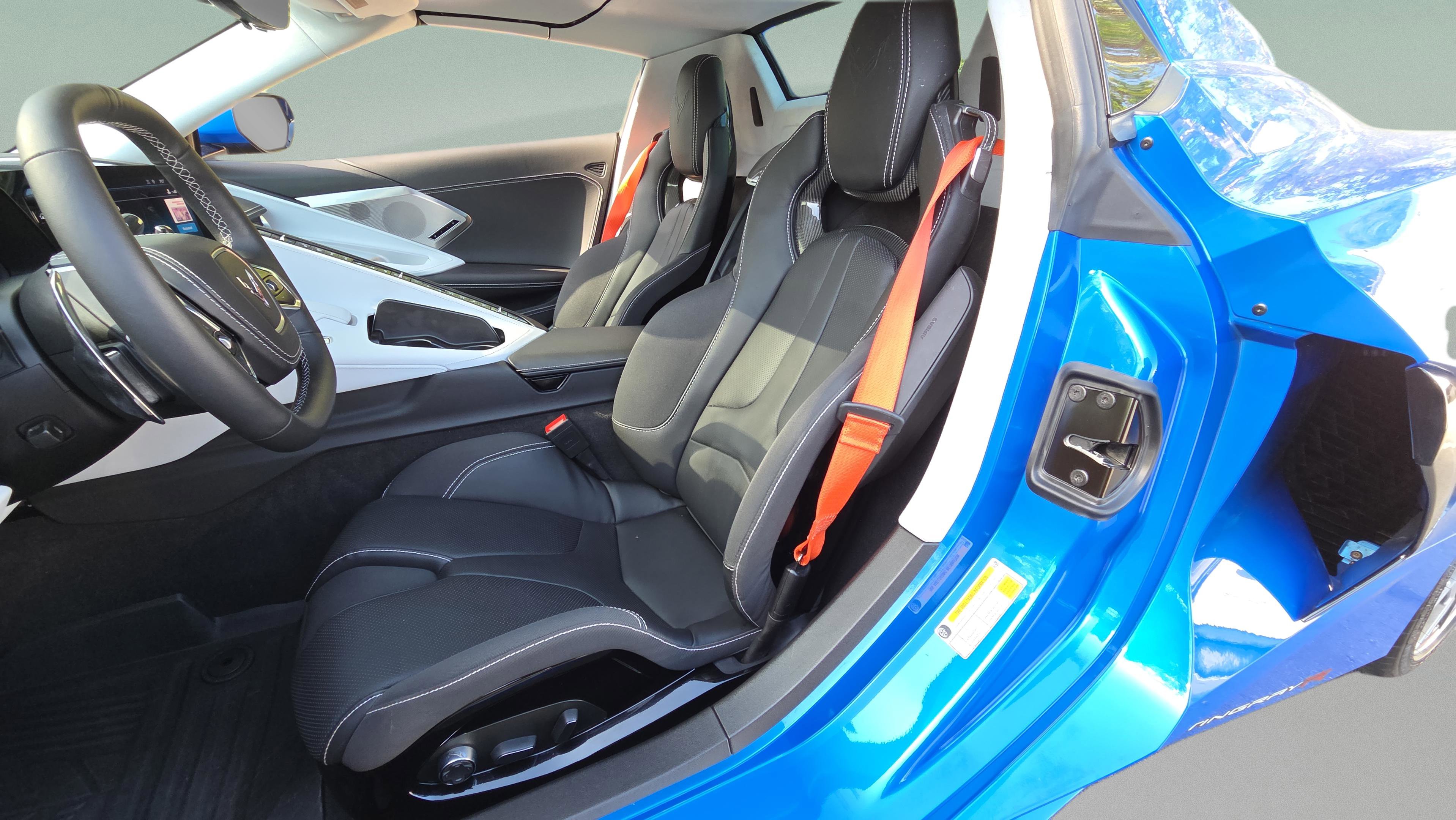 Used 2024 Chevrolet Corvette Stingray Premium Conv RWD image 12