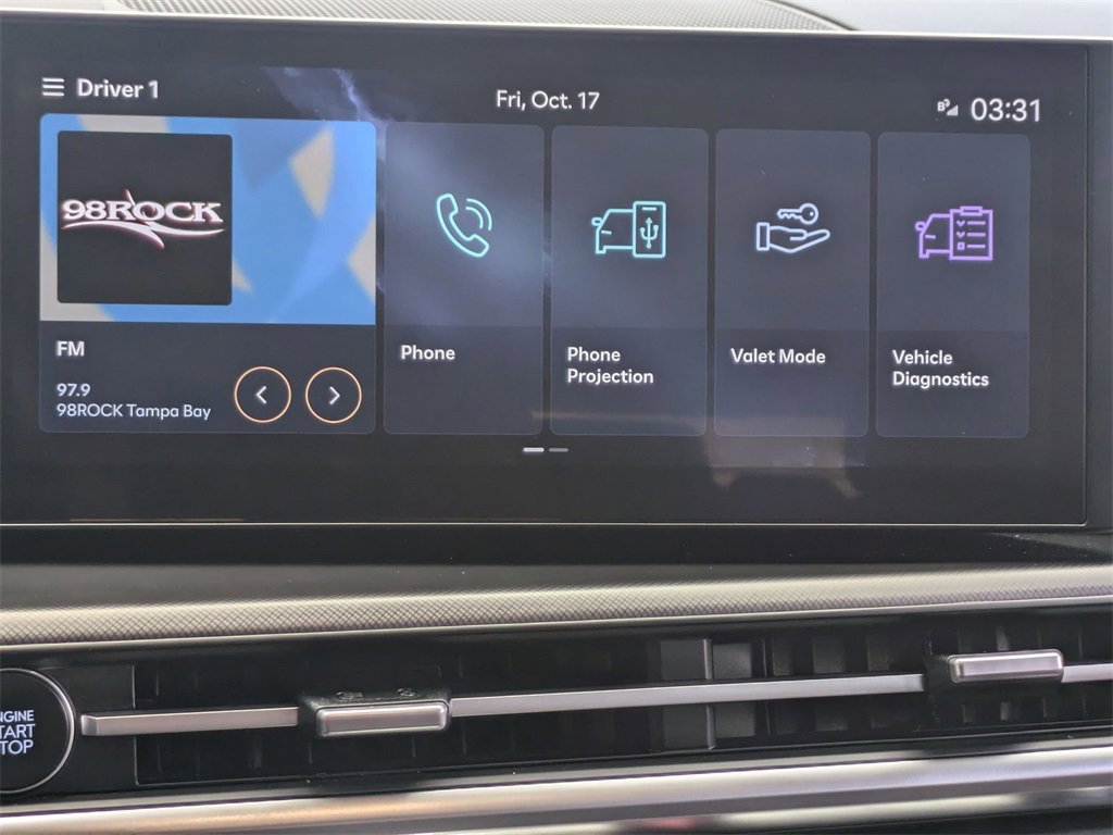 Used 2025 Hyundai Santa Fe SEL image 18