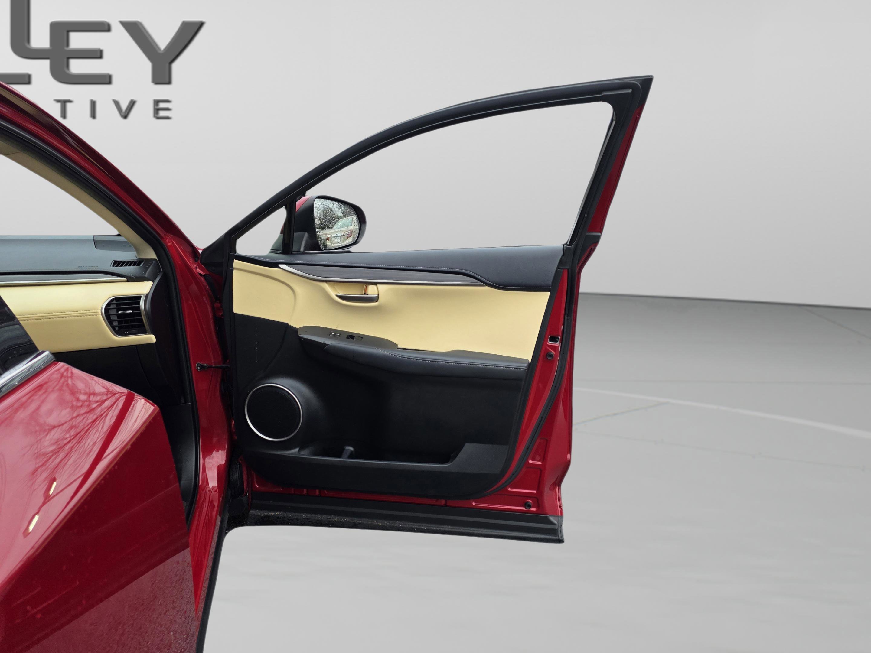 Used 2015 Lexus NX 300h AWD w/ Luxury Package image 24