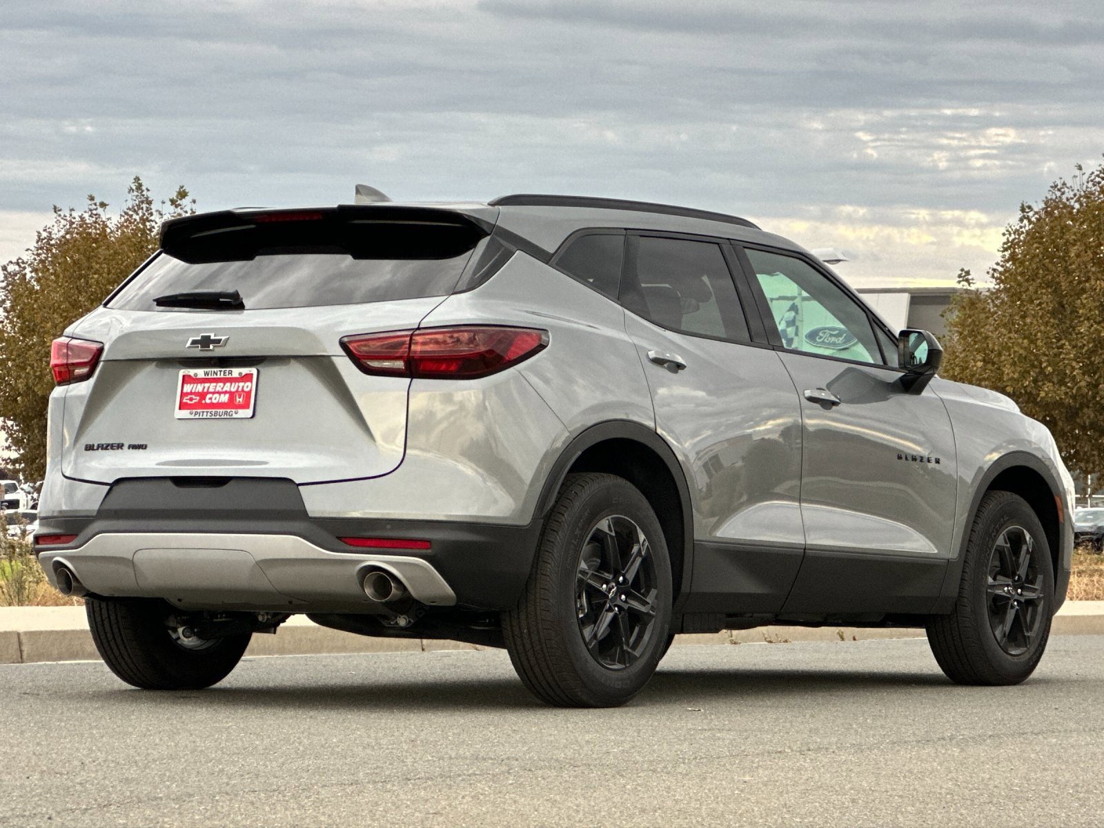 New 2025 Chevrolet Blazer LT w/ Midnight/Sport Edition image 4