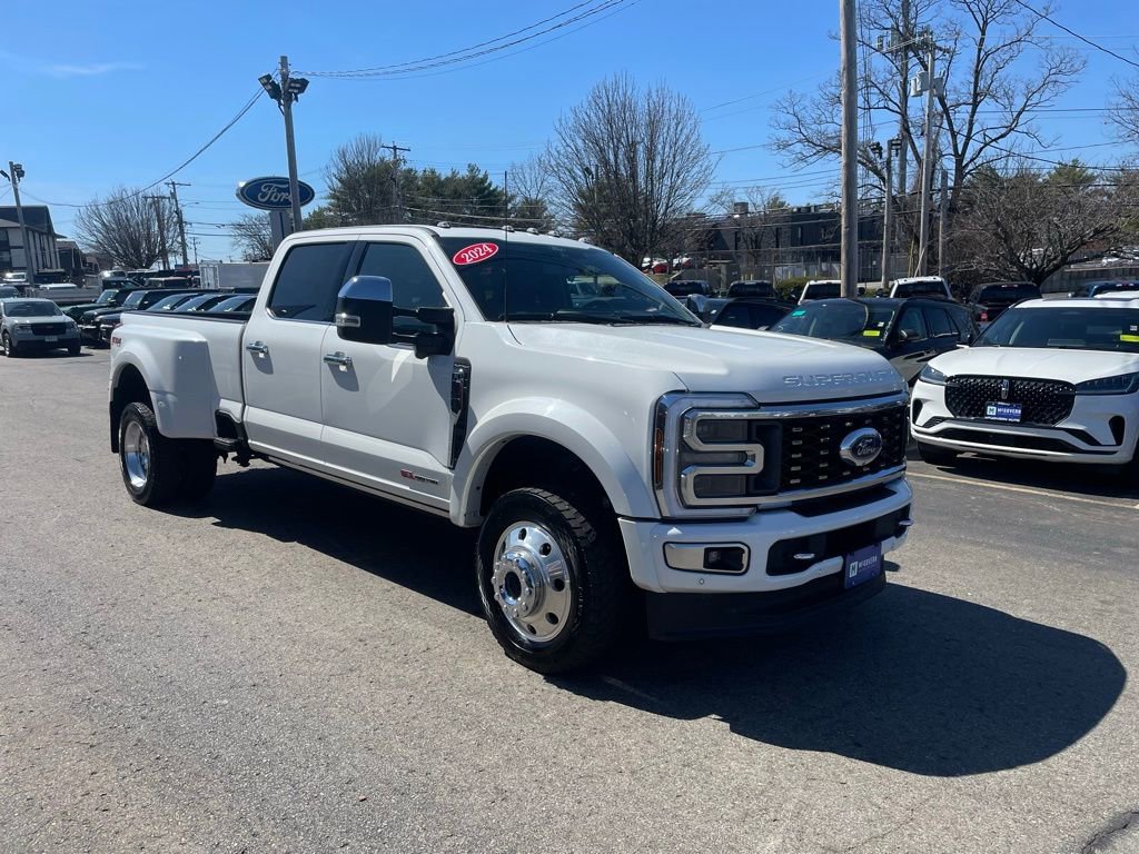 Used 2024 Ford F450 Platinum w/ FX4 Off-Road Package image 7