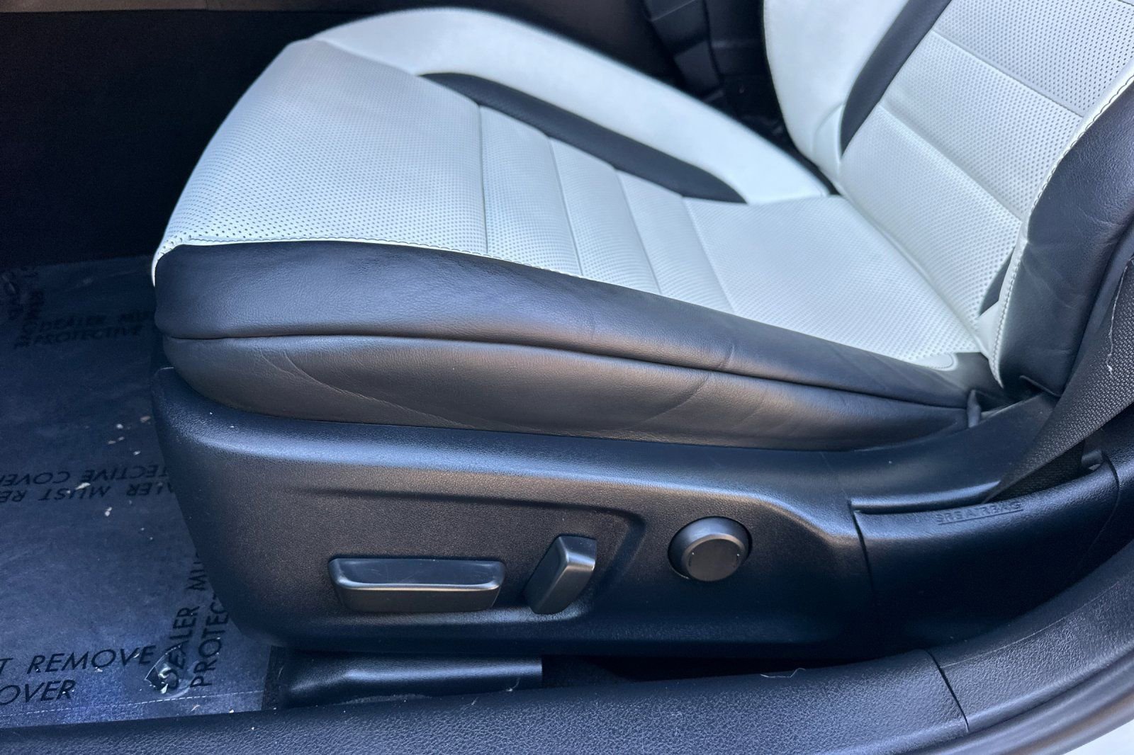 Used 2021 Lexus IS 350 F Sport image 13