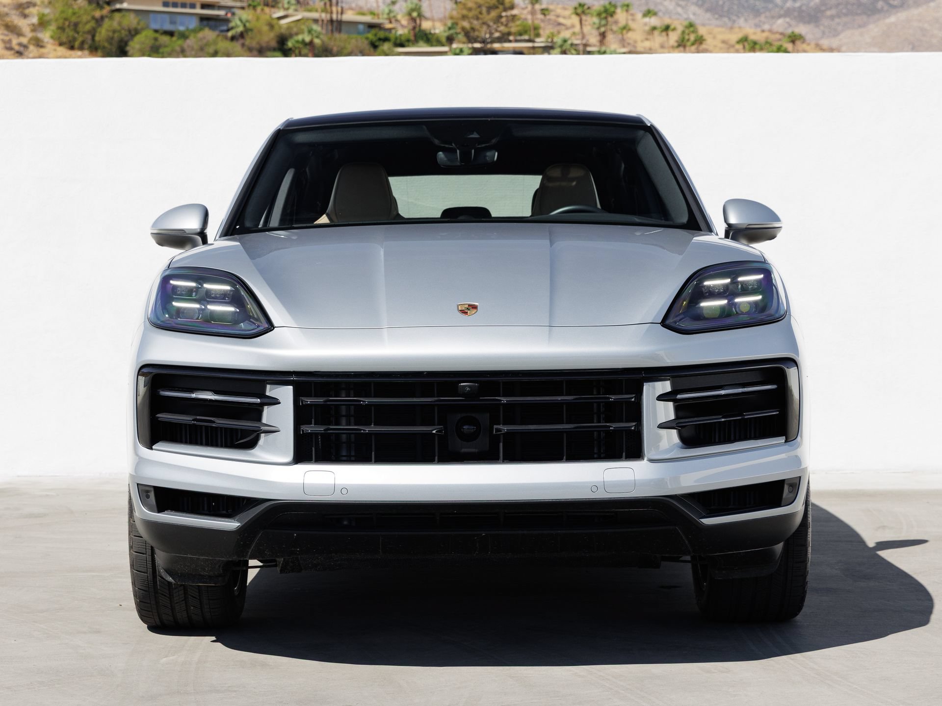 Certified 2025 Porsche Cayenne Coupe AWD/4WD image 10