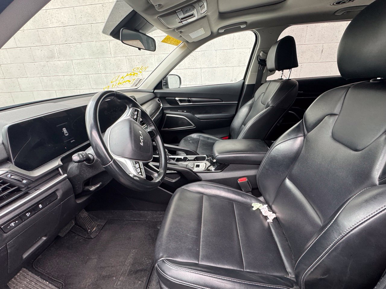 Used 2024 Kia Telluride S w/ S Sunroof Package FWD image 6