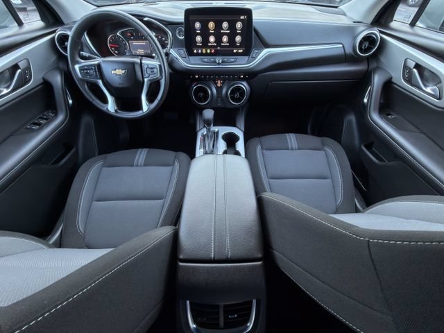 Used 2026 Chevrolet Blazer LT FWD image 10