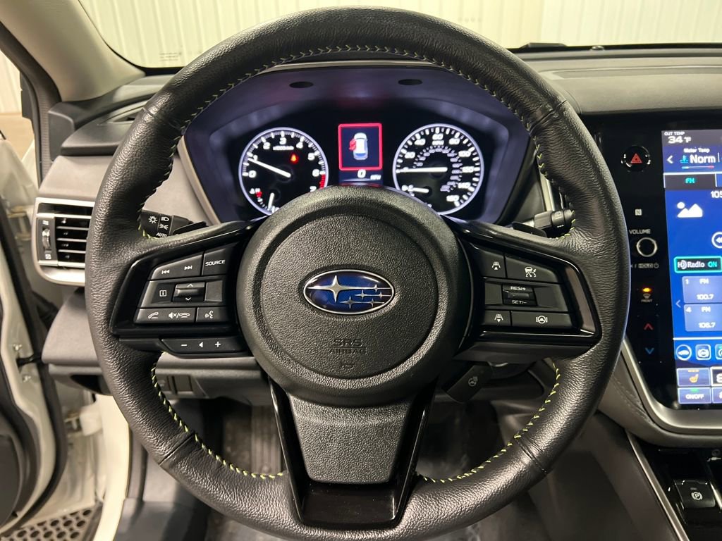 Used 2025 Subaru Outback Onyx Edition image 18