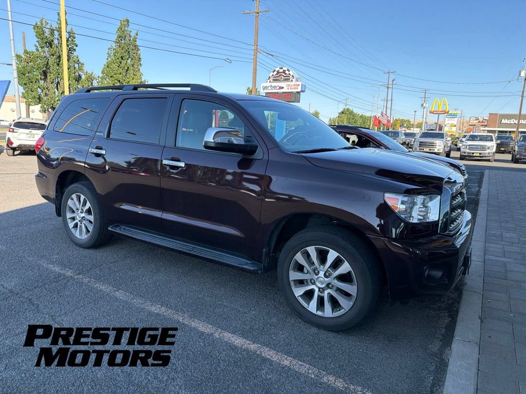 Used 2017 Toyota Sequoia Limited w/ Safety & Convenience Package AWD/4WD image 3