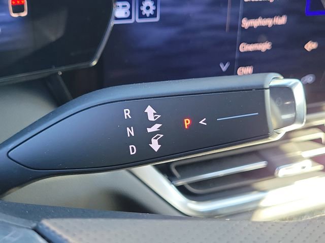 Certified 2025 Chevrolet Equinox EV LT image 26