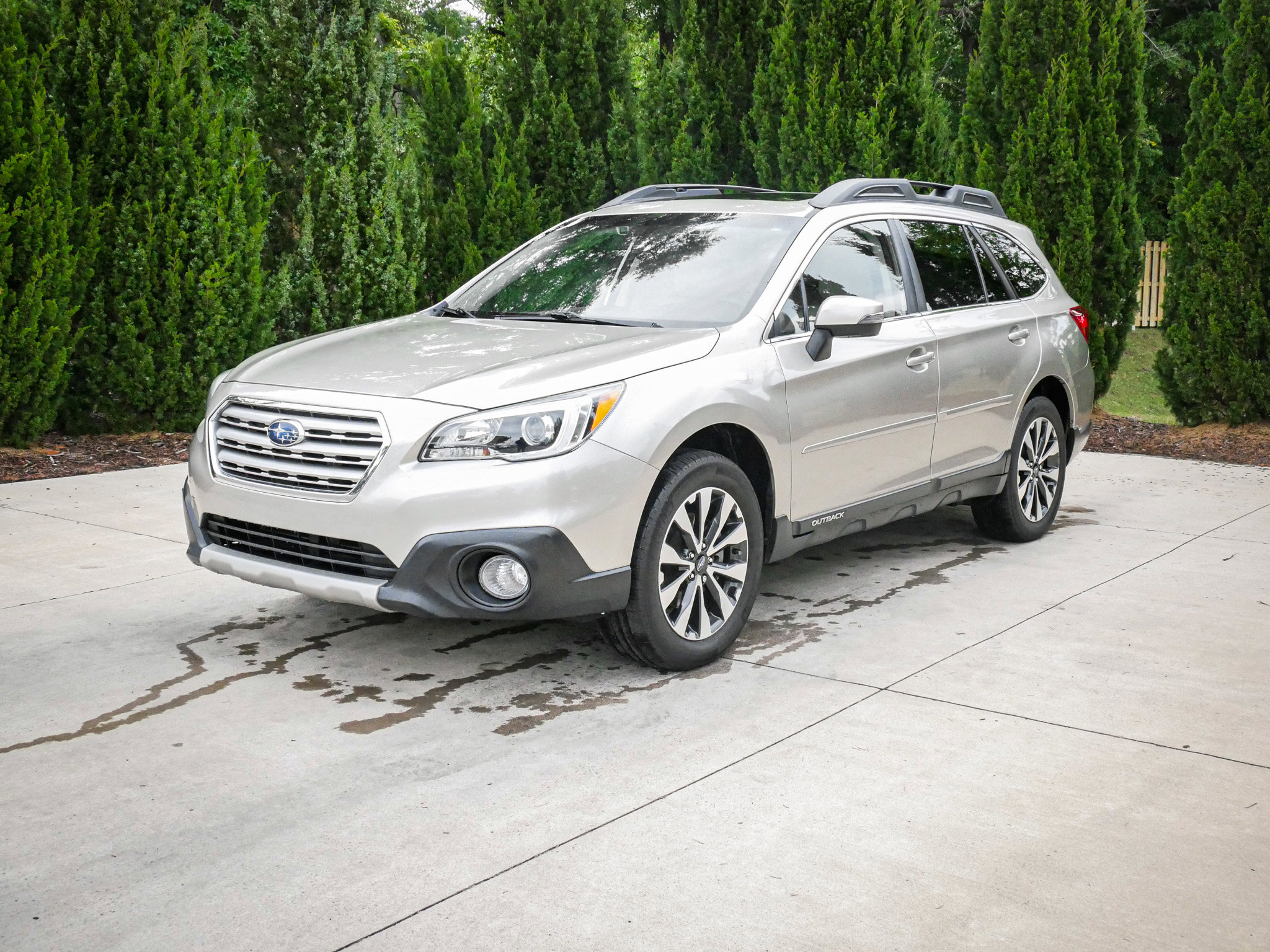 Used 2017 Subaru Outback 2.5i Limited AWD/4WD image 5