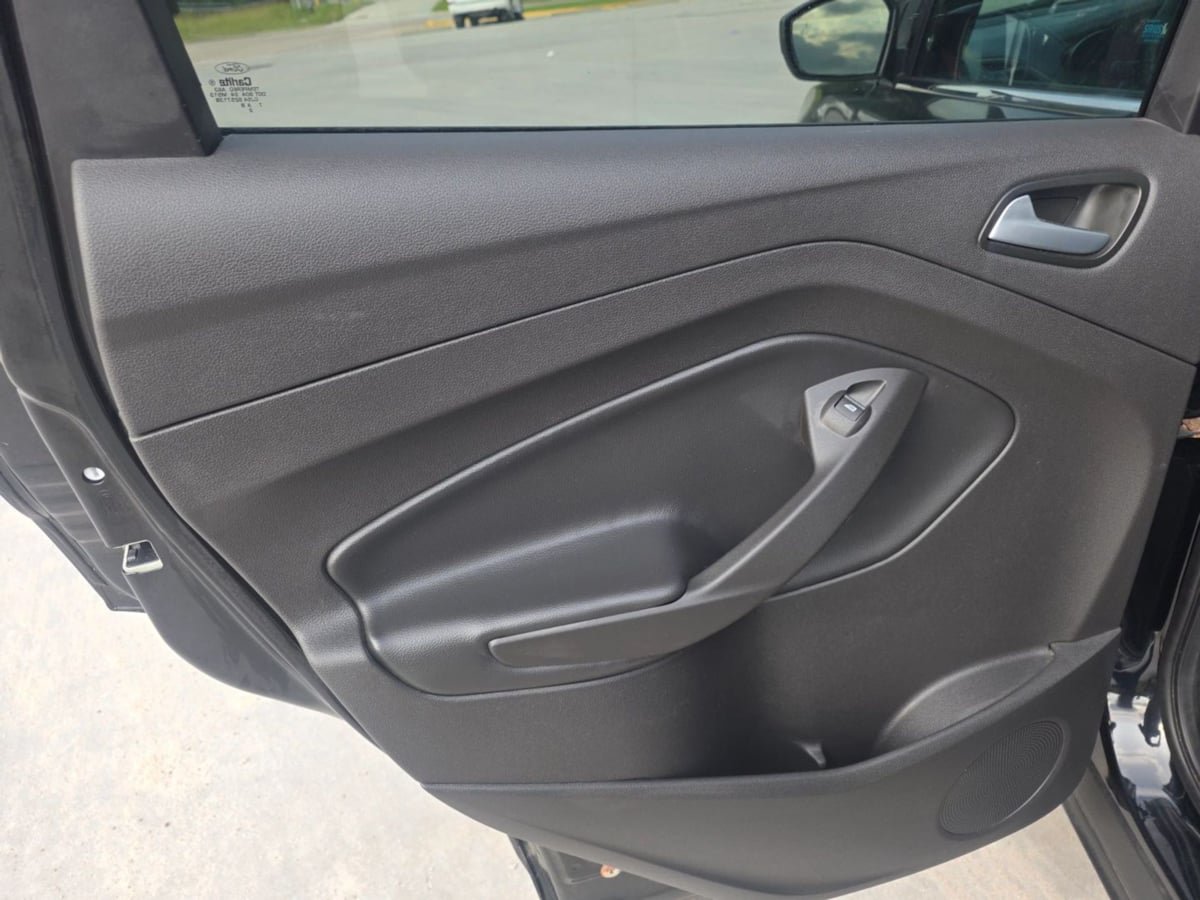 Used 2018 Ford Escape SEL w/ Canadian Touring Package AWD/4WD image 20