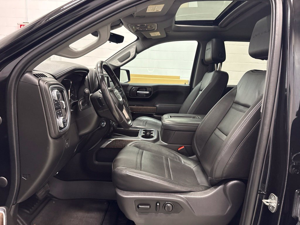 Used 2021 GMC Sierra 1500 Denali w/ Denali Carbonpro Edition AWD/4WD image 16