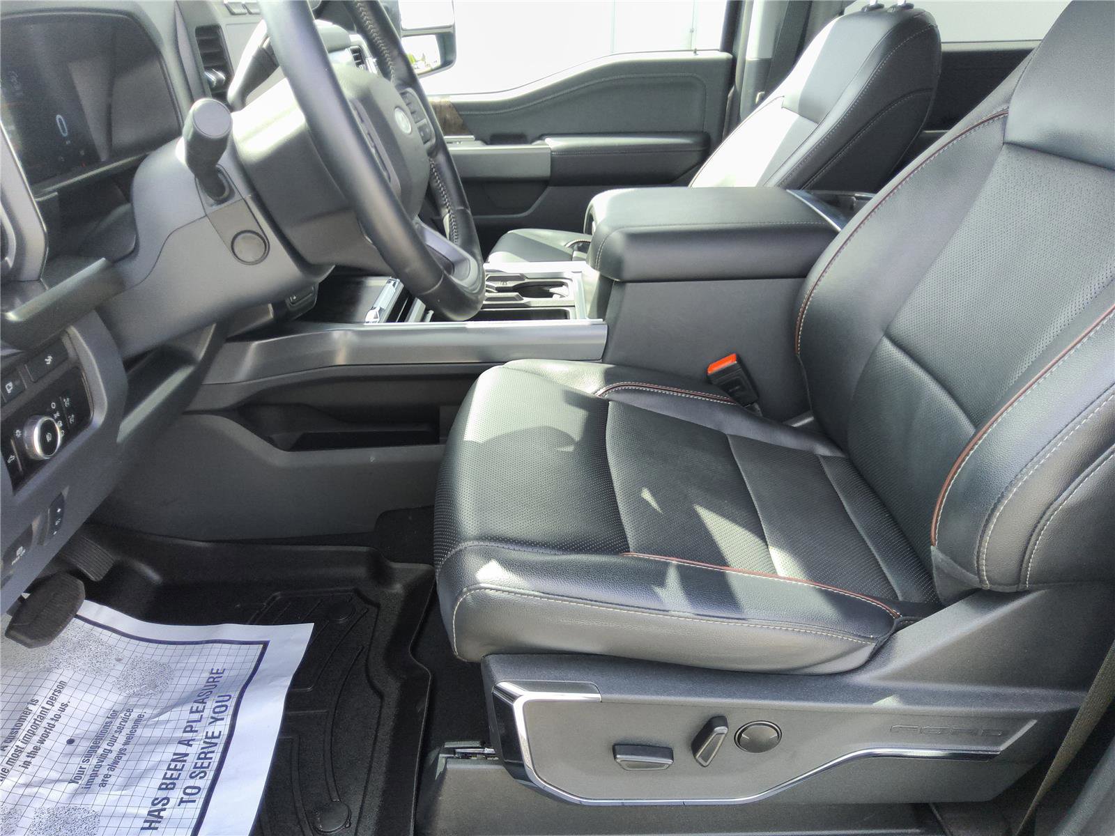 Certified 2024 Ford F350 Lariat w/ Black Appearance Package AWD/4WD image 15