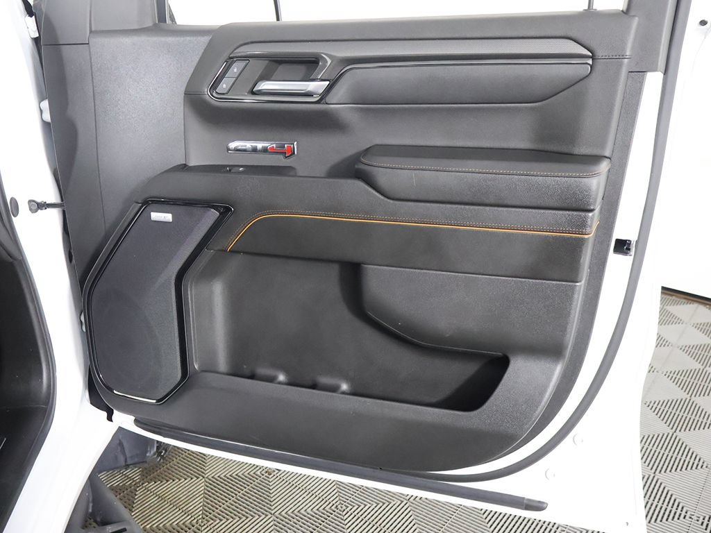 Used 2024 GMC Sierra 1500 AT4 w/ AT4 Preferred Package AWD/4WD image 23