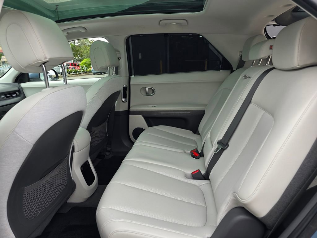 Used 2023 Hyundai Ioniq 5 Limited AWD/4WD image 16