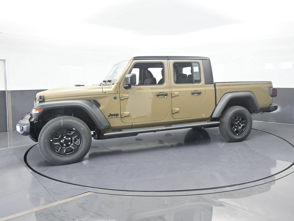 New 2026 Jeep Gladiator Sport AWD/4WD image 2