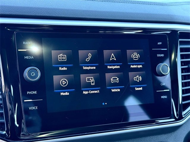 Used 2022 Volkswagen Atlas Cross Sport SE image 23