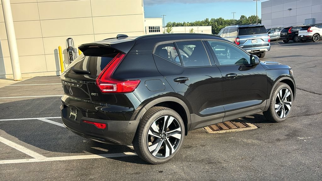 New 2026 Volvo XC40 B5 Ultra w/ Protection Package Premier AWD/4WD image 30