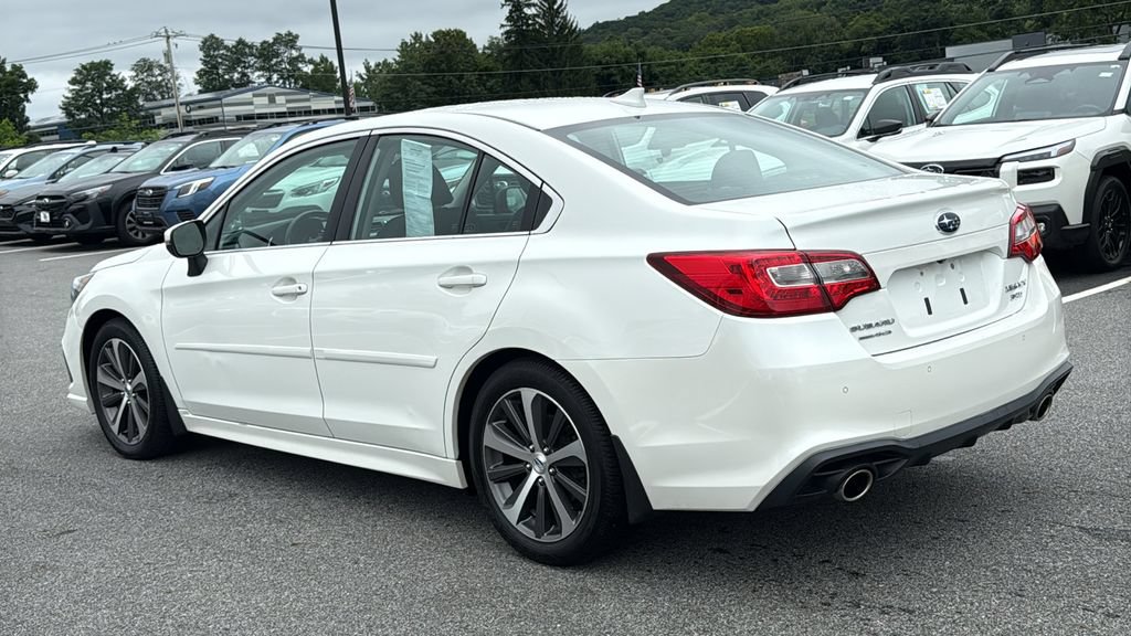 Used 2018 Subaru Legacy 3.6R Limited AWD/4WD image 6