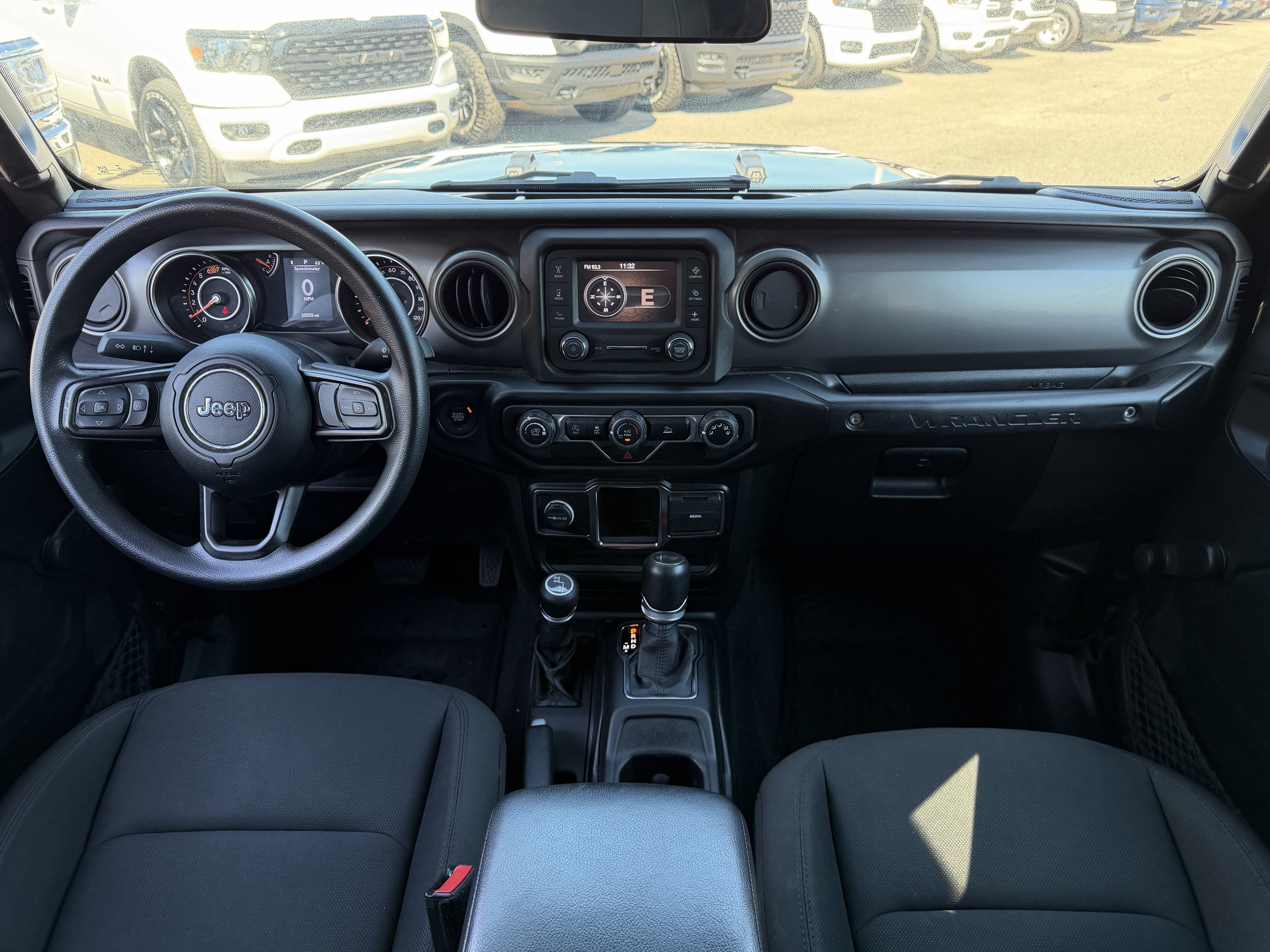 Used 2021 Jeep Wrangler Unlimited Sport AWD/4WD image 28