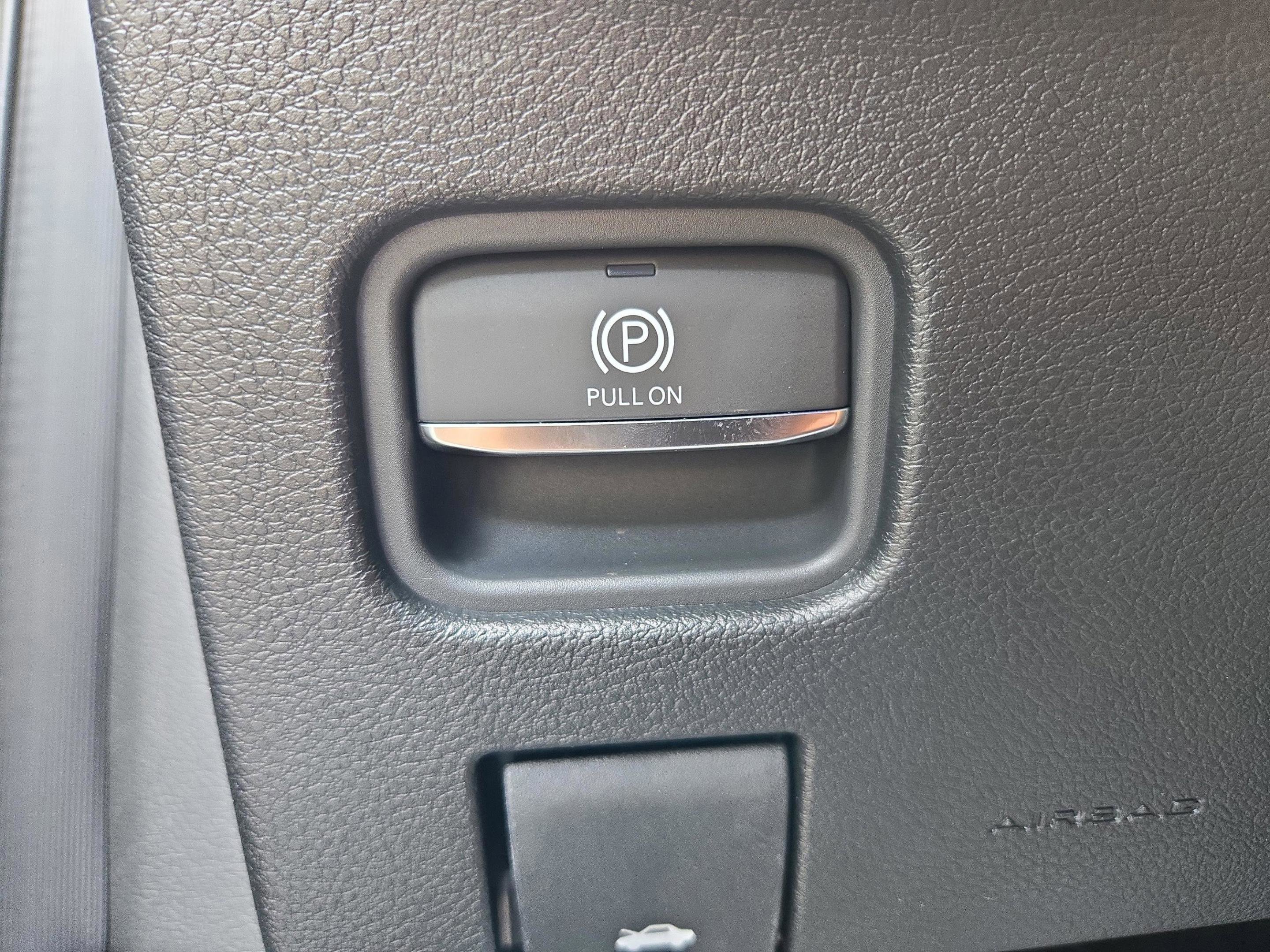 New 2025 Jeep Grand Cherokee L Altitude image 36