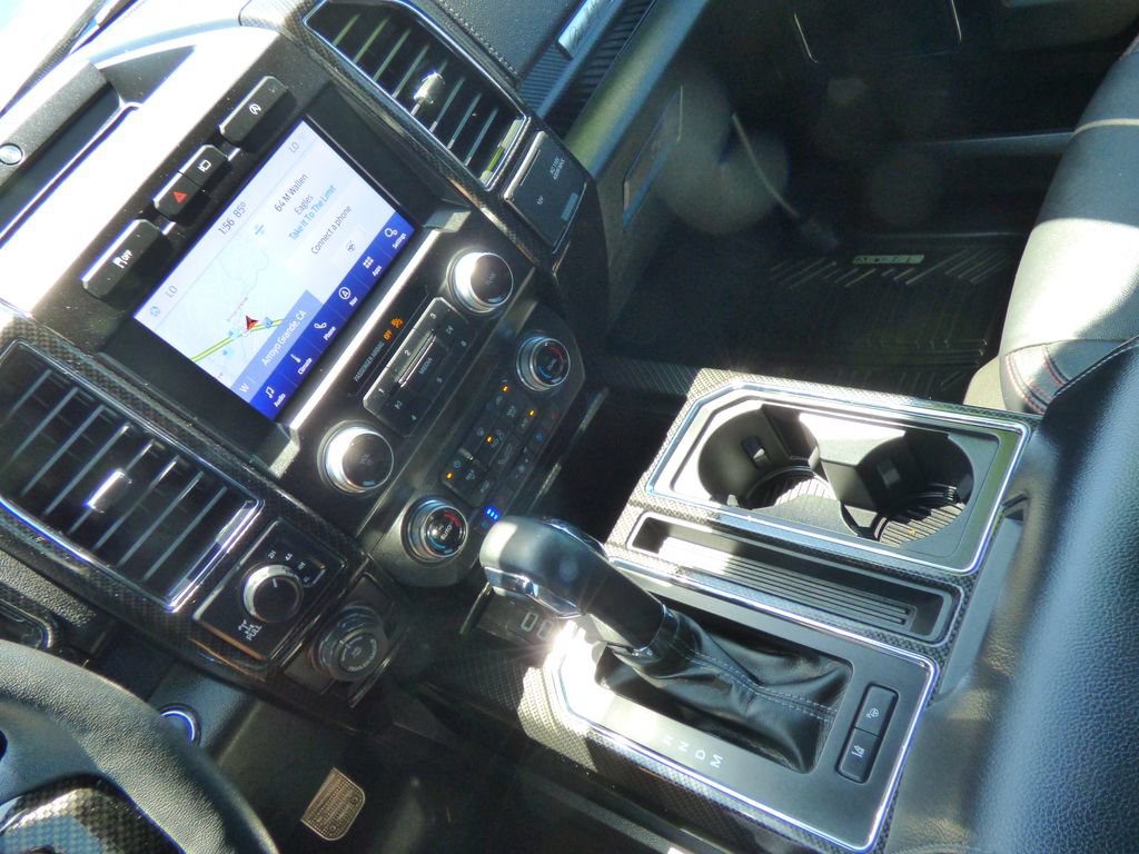 Used 2020 Ford F150 Lariat w/ Equipment Group 502A Luxury AWD/4WD image 31