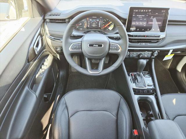 Certified 2026 Jeep Compass Limited AWD/4WD image 10