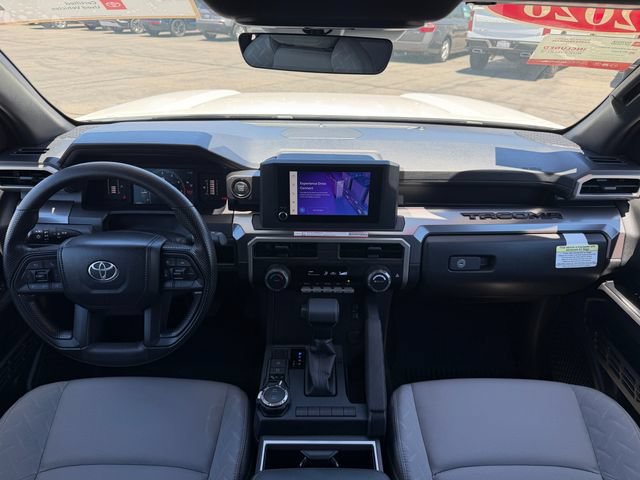Used 2026 Toyota Tacoma SR5 AWD/4WD image 16